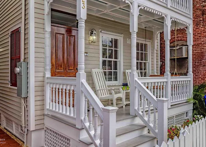 The Toasted Coconut By Last Key Realty Key West